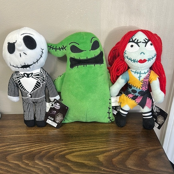 NWT The Nightmare Before Christmas Plush Set - Picture 1 of 7